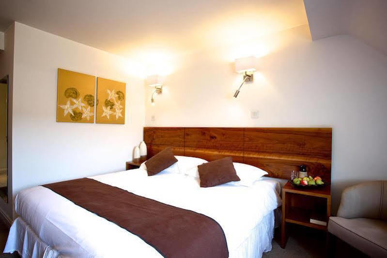 טטברי Priory Inn מראה חיצוני תמונה