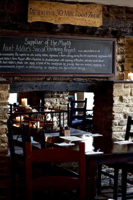 טטברי Priory Inn מראה חיצוני תמונה
