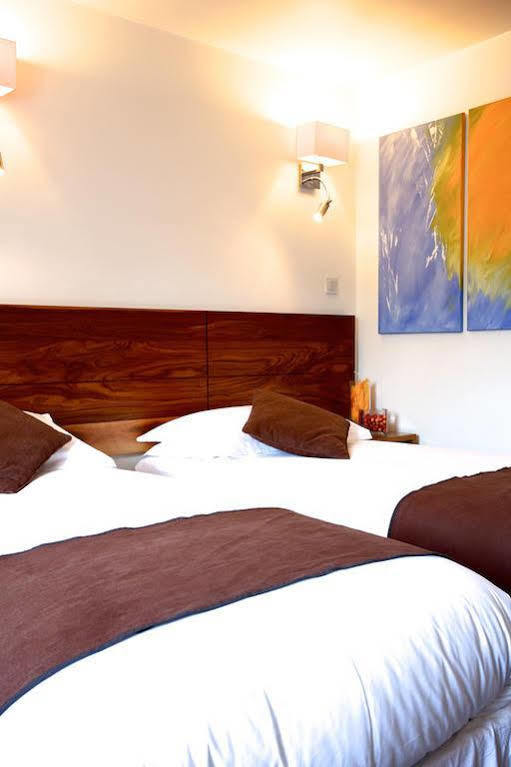 טטברי Priory Inn מראה חיצוני תמונה