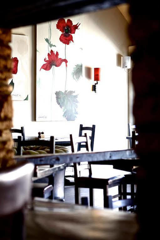 טטברי Priory Inn מראה חיצוני תמונה